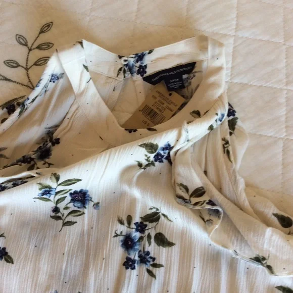 American eagle top - Picture 5 of 5